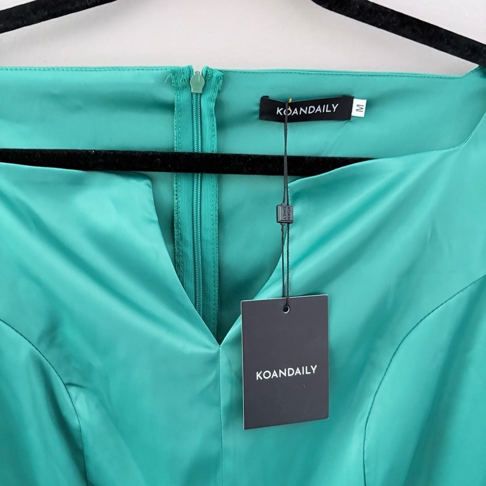 NWT Koandaily Green Dress - Picture 3 of 7